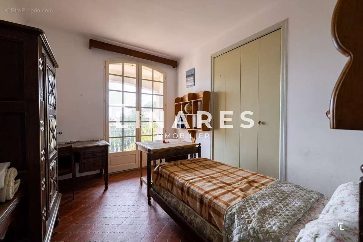 Maison à SAUSSET-LES-PINS