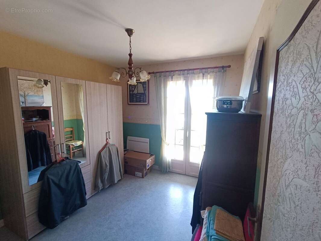 Maison à HUCHENNEVILLE