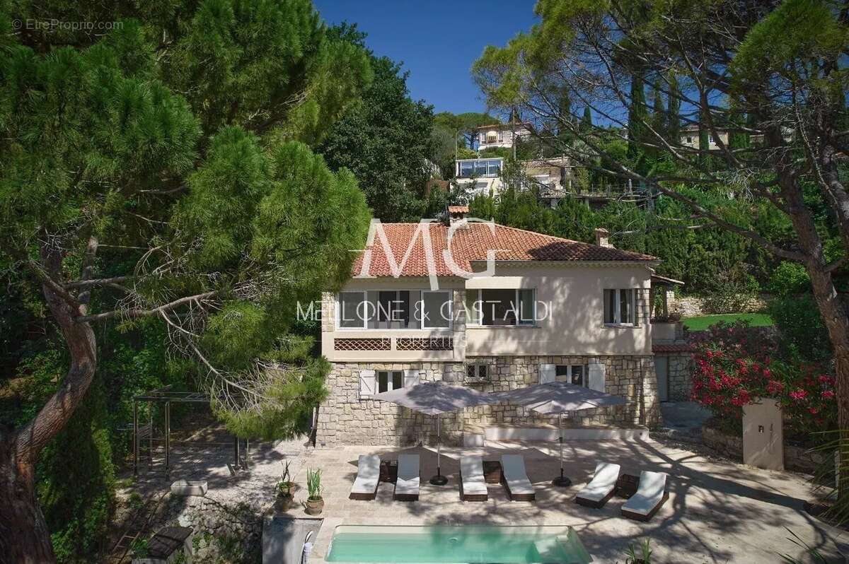 Maison à MOUGINS