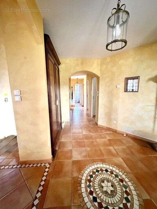 Maison à ROCHEFORT-DU-GARD