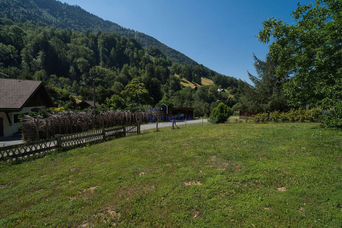 Terrain 514 m² à Queige  - photo 4