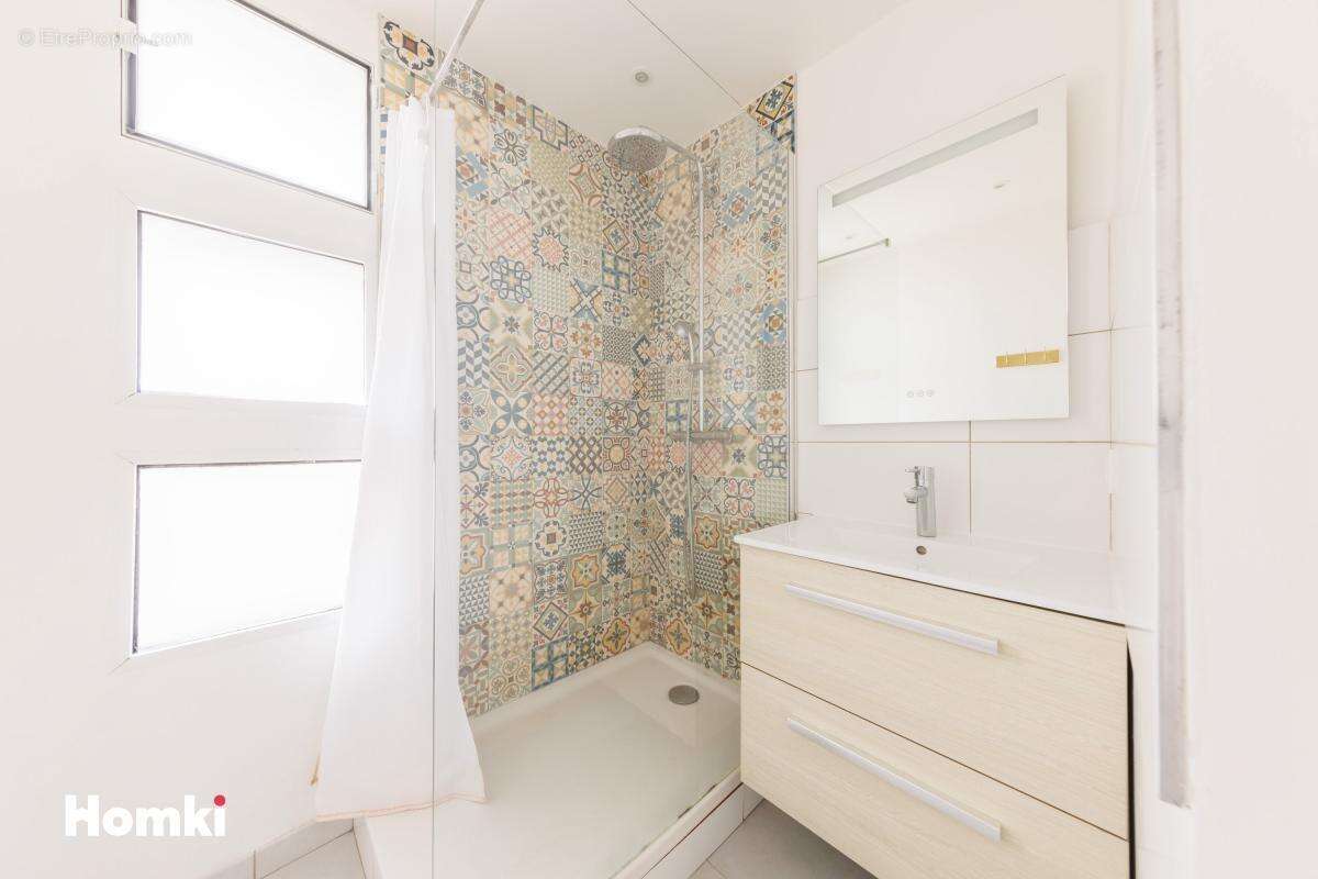 À vendre – Beau T3 rénové de 72 m2 avec garage – Clermont-Ferrand, quartier Champfleuri - photo 7