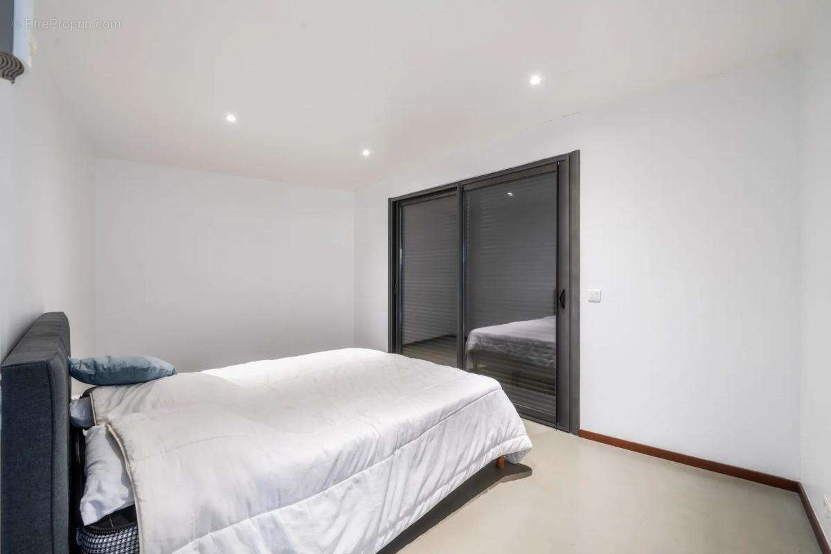 Maison à SAINT-GELY-DU-FESC