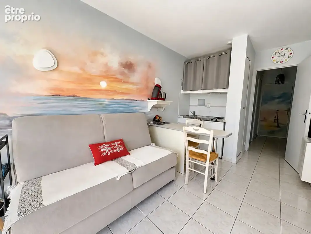 Studio à vendre - Dinard - Le Crystal -16m² - Accès direct plage et commerces à proximité - photo 4