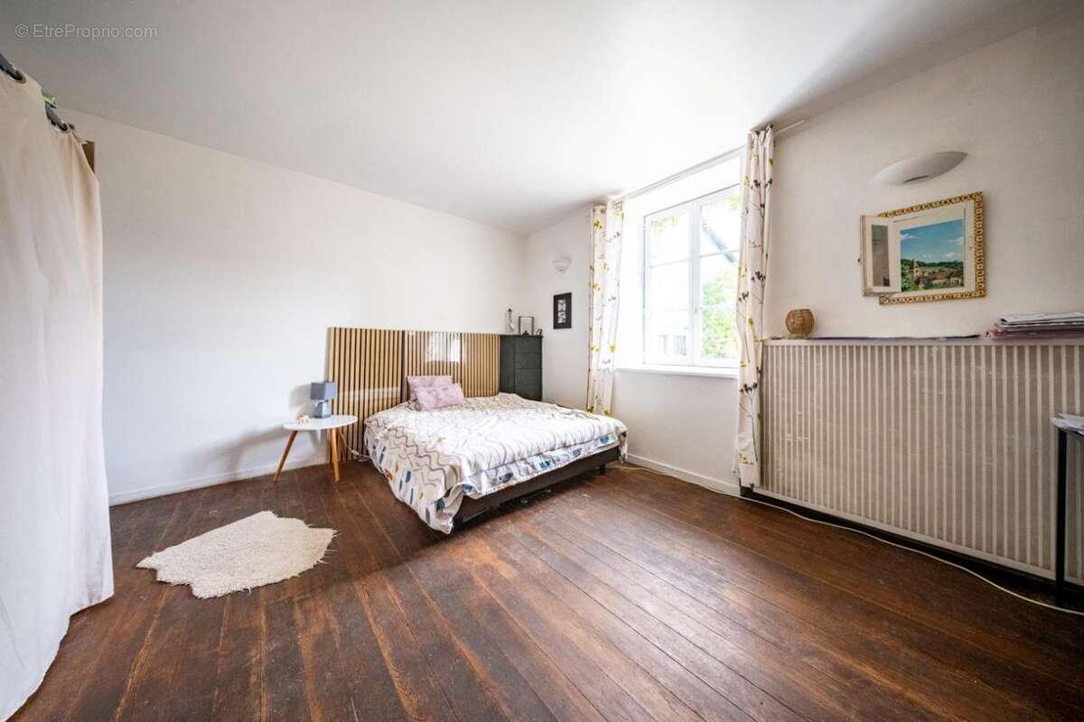 Maison à BEIRE-LE-CHATEL