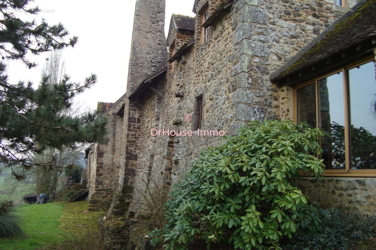 Maison à DOMFRONT-EN-CHAMPAGNE