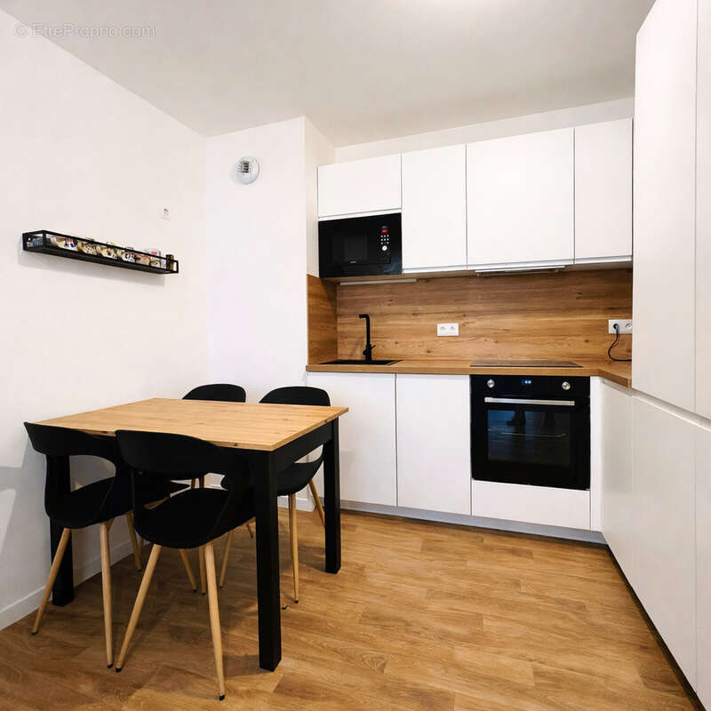 Appartement à LE BLANC-MESNIL