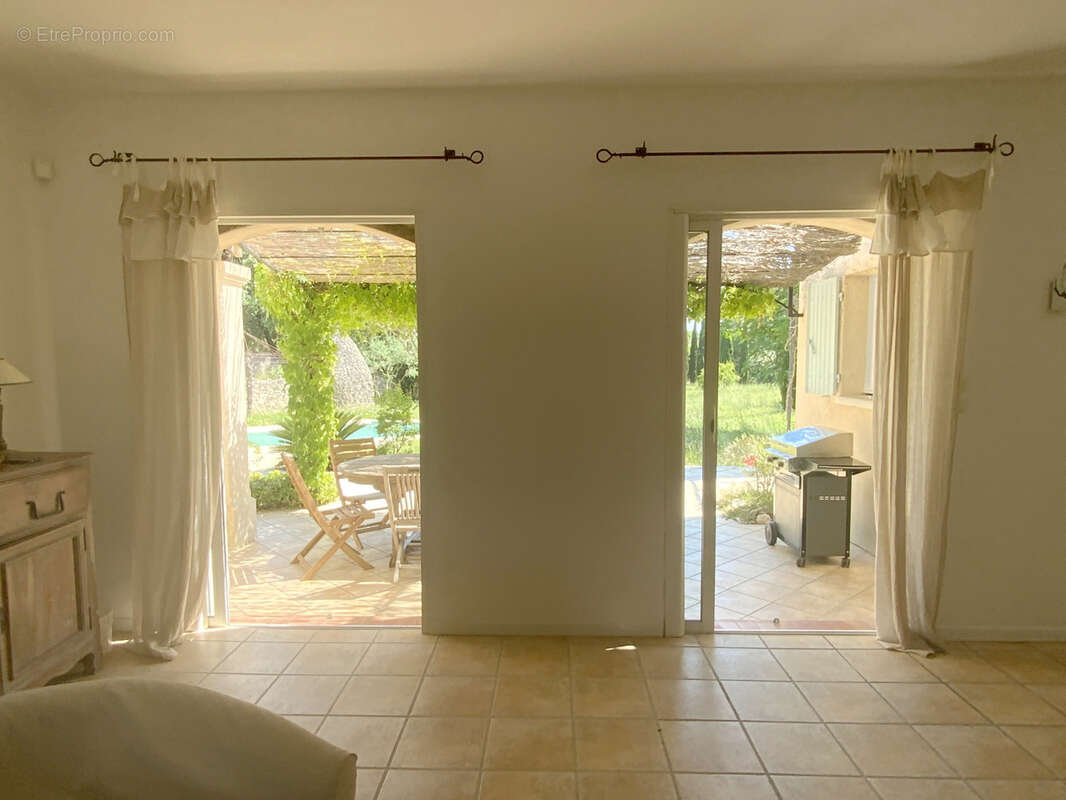 Maison à UZES