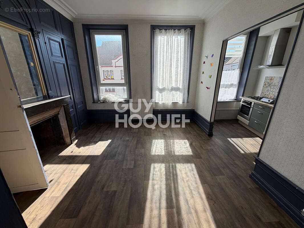 Appartement à GUINES
