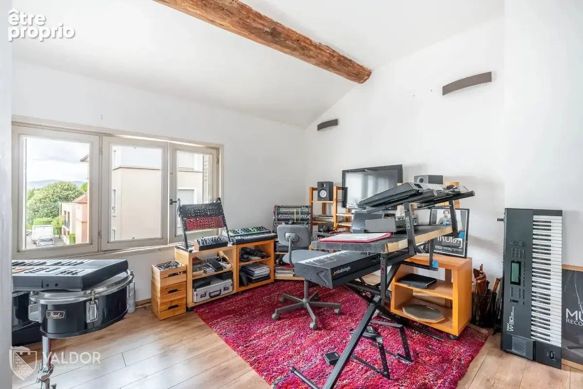 Appartement T3 88M2 - photo 4