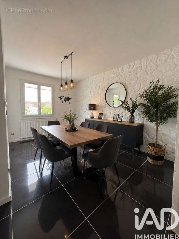 Maison 110 m² à Nangis  - photo 5
