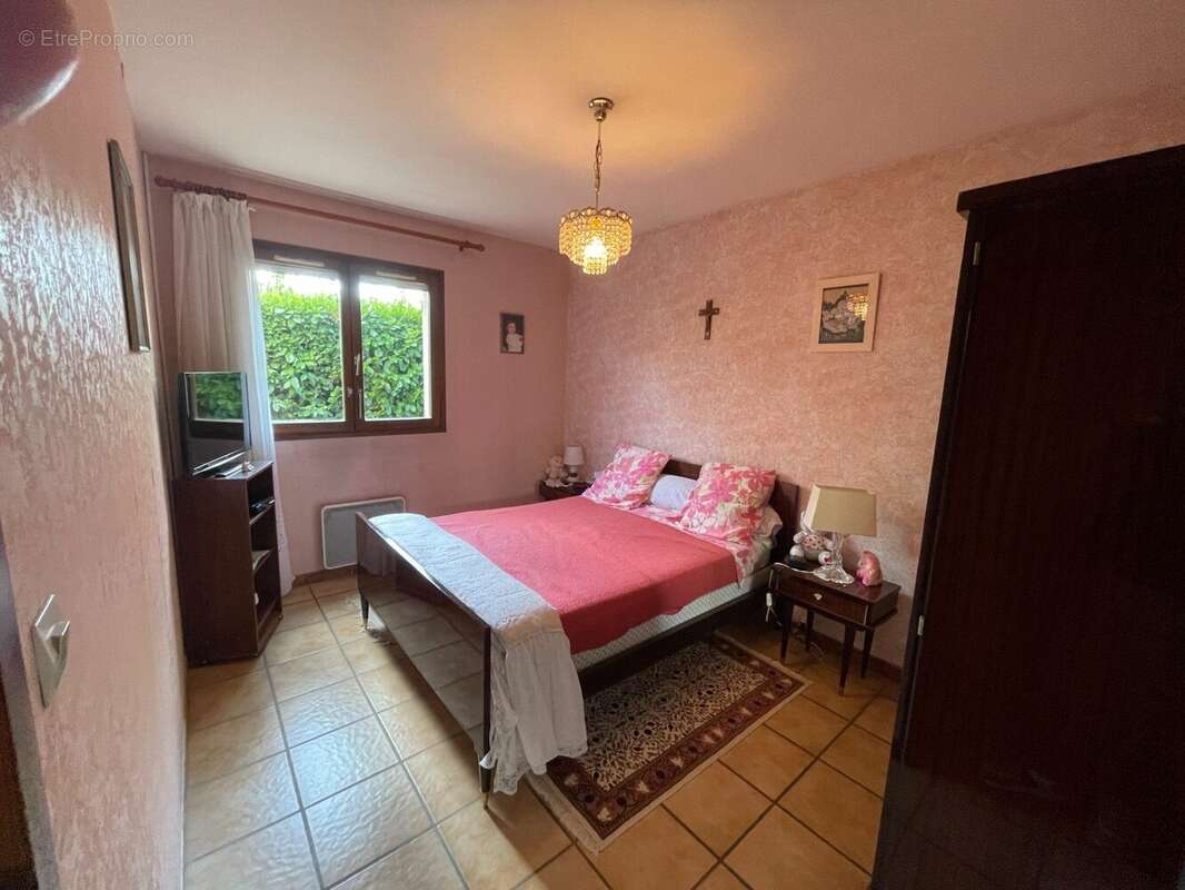 Maison à ROMANS-SUR-ISERE