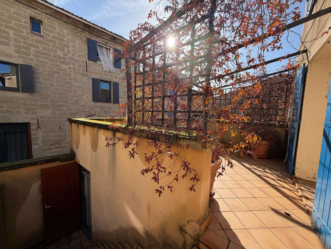 Maison à SAINT-QUENTIN-LA-POTERIE