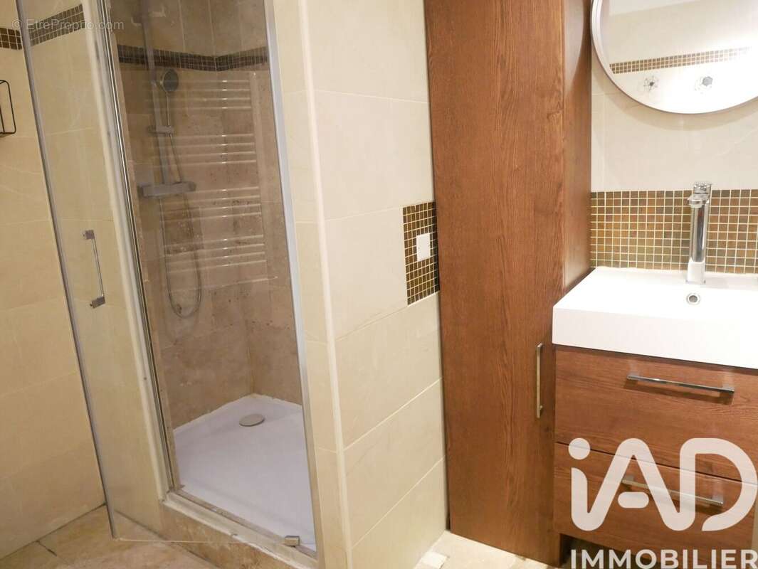 Maison 98 m² à Pouzilhac  - photo 8