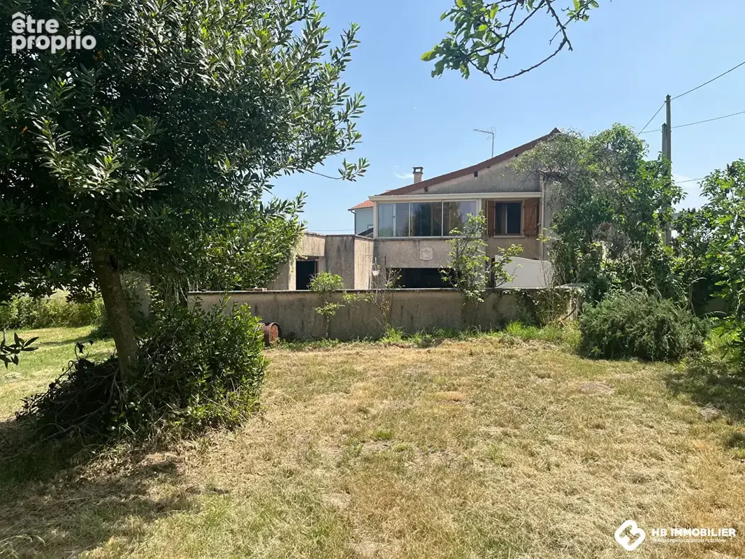 Photo Maison à La Pacaudiere au prix de 109 000€