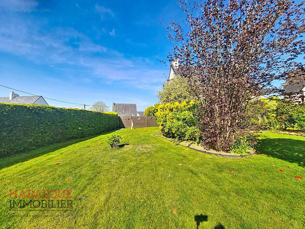 Maison à LANDIVISIAU