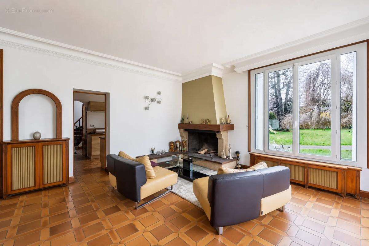Maison de charme 8 ch. avec jardin à Limeil-Brévannes - photo 6