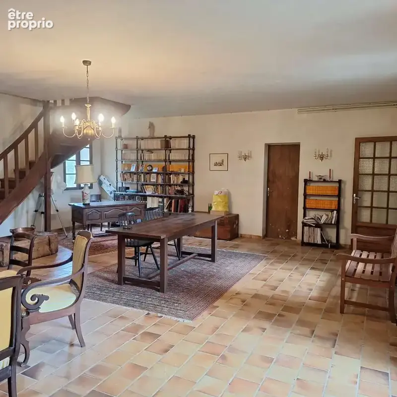Maison 9 pièce(s) 195m2 - photo 5