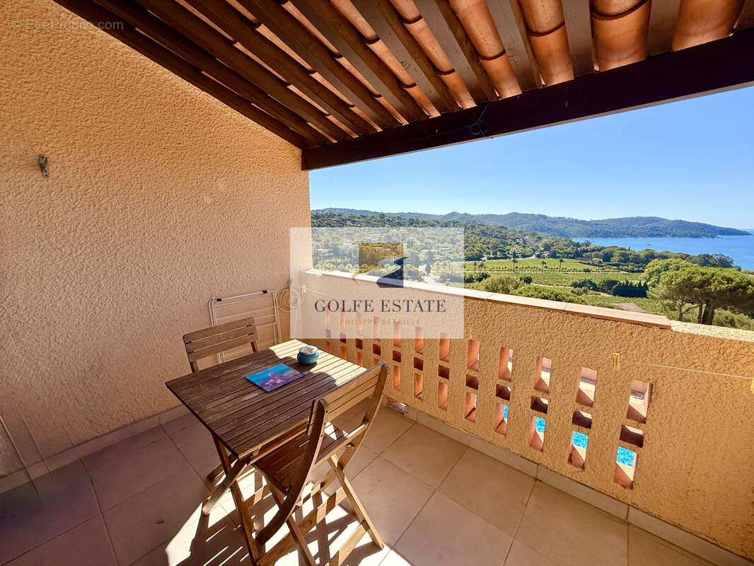 Appartement à LA CROIX-VALMER