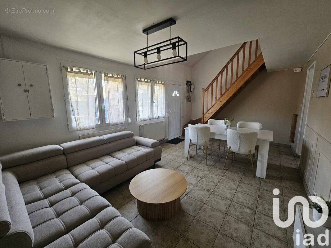 Photo 1 - Maison à SALLAUMINES