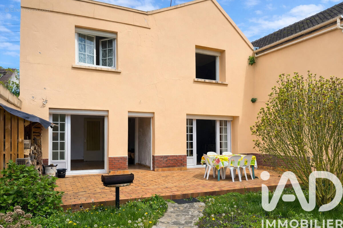 Photo 1 - Maison à BEAUVAIS