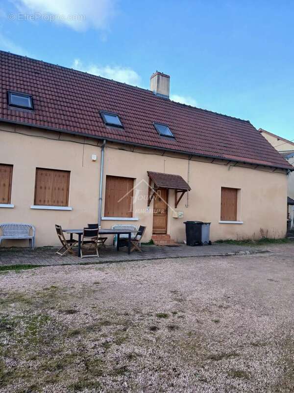 Appartement à VARENNES-SUR-ALLIER