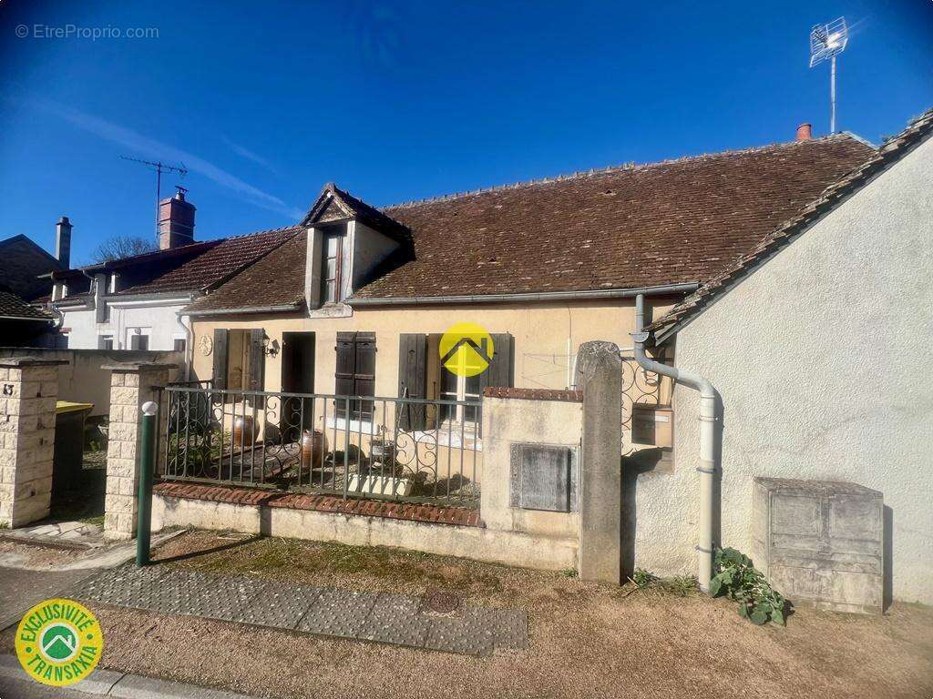 Maison à LERE