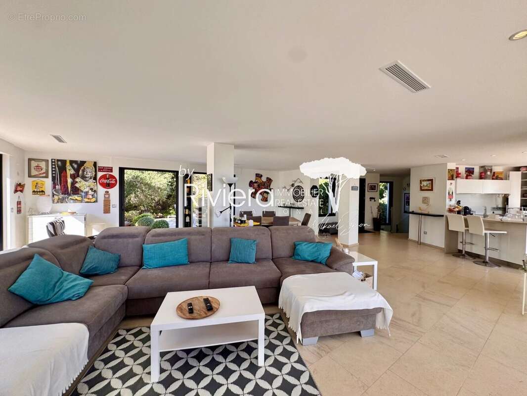 Propriété avec Piscine et Vue Mer ! - photo 13