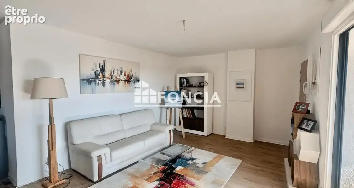 Appartement 80 m2 type 3 duplex stationnements - photo 2