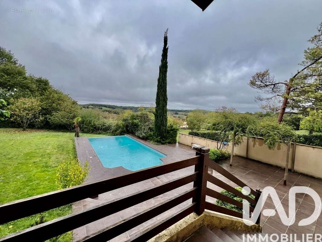 Photo 2 - Maison à CASTELCULIER