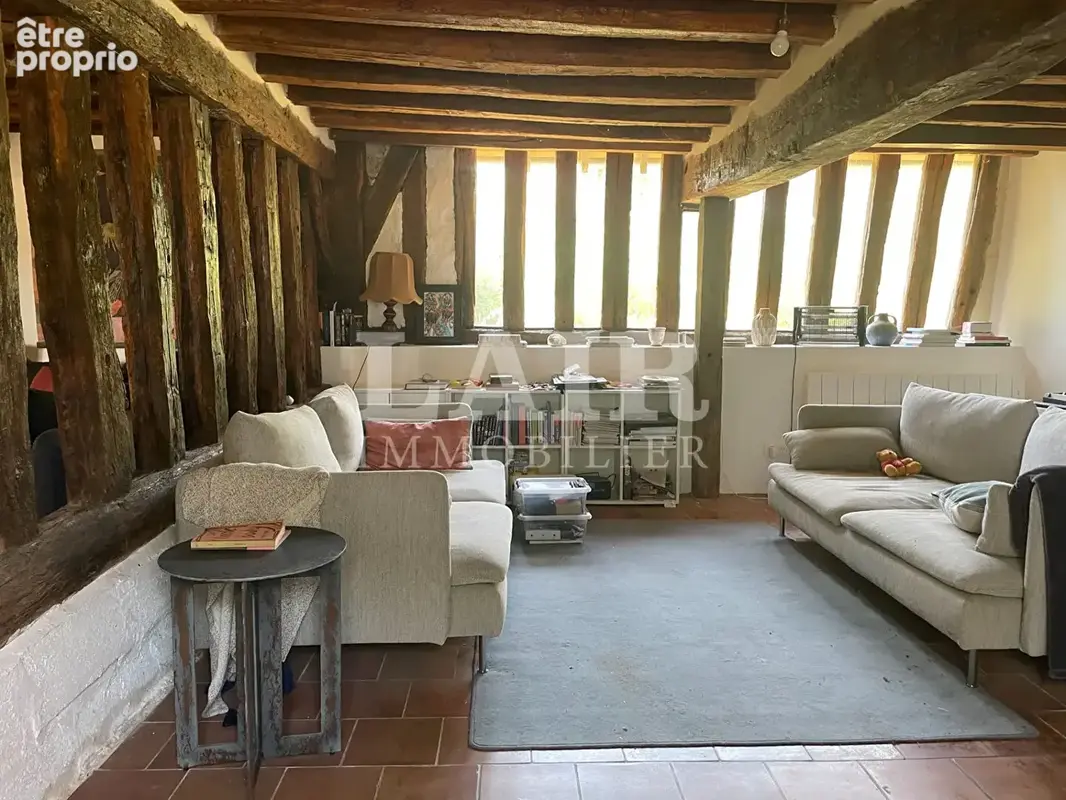 Longère avec une piscine au bout d'un chemin à vendre, réf B15534 - photo 8