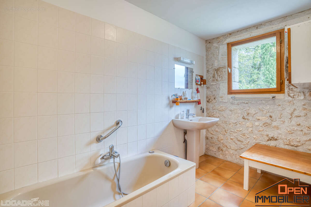 Maison à HAUTEFAGE-LA-TOUR