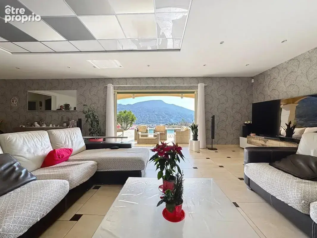 Carros les Plans villa 4 pièces 190 m² Piscine - photo 4