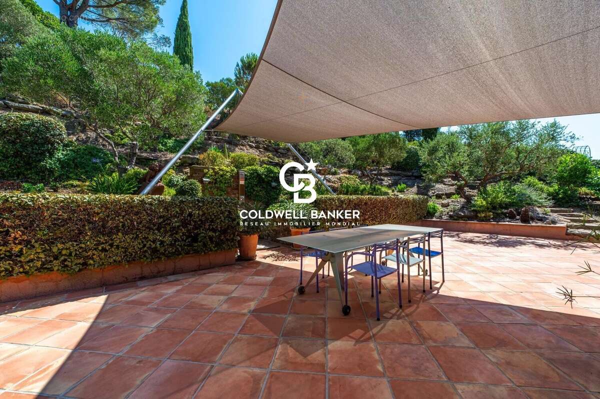 Une signature architecturale d'exception, entre élégance intemporelle et art de vivre - photo 35