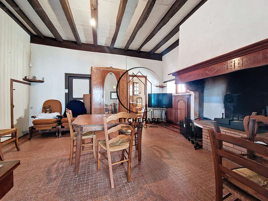 Ensemble immobilier composé de 2 maisons - photo 35