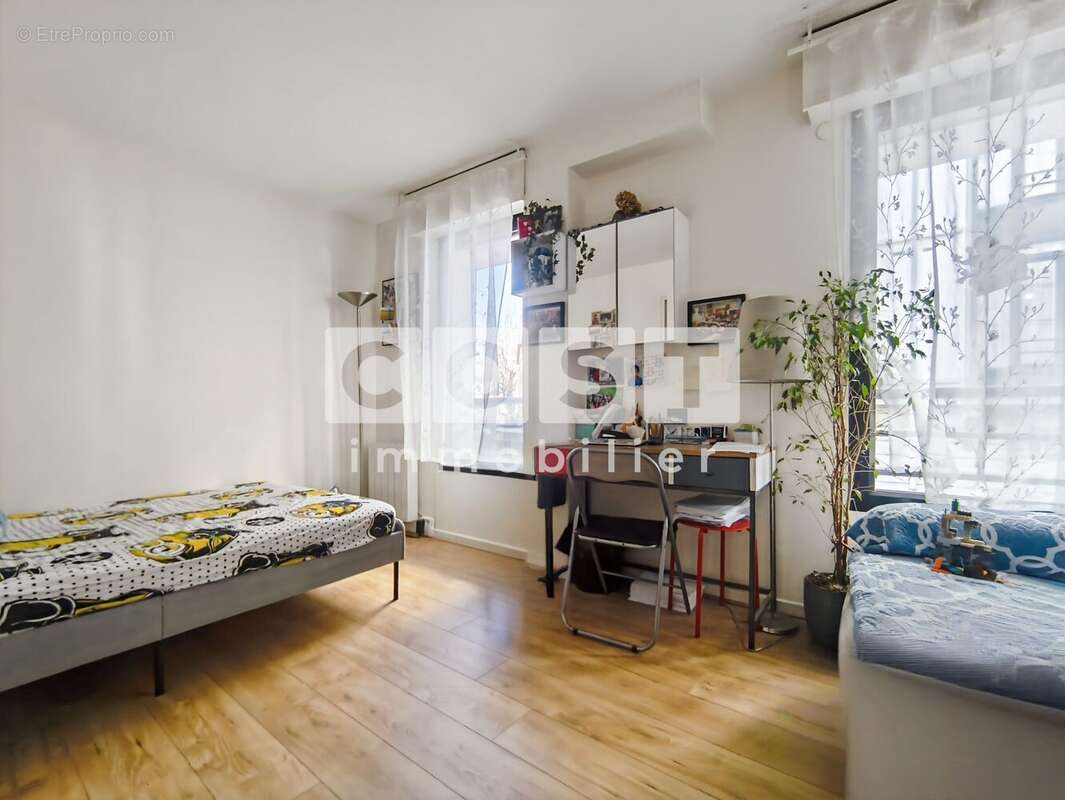 Appartement à ASNIERES-SUR-SEINE