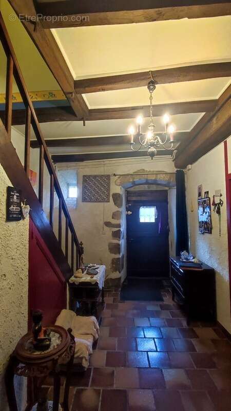 Maison à SAINT-LOUP-LAMAIRE