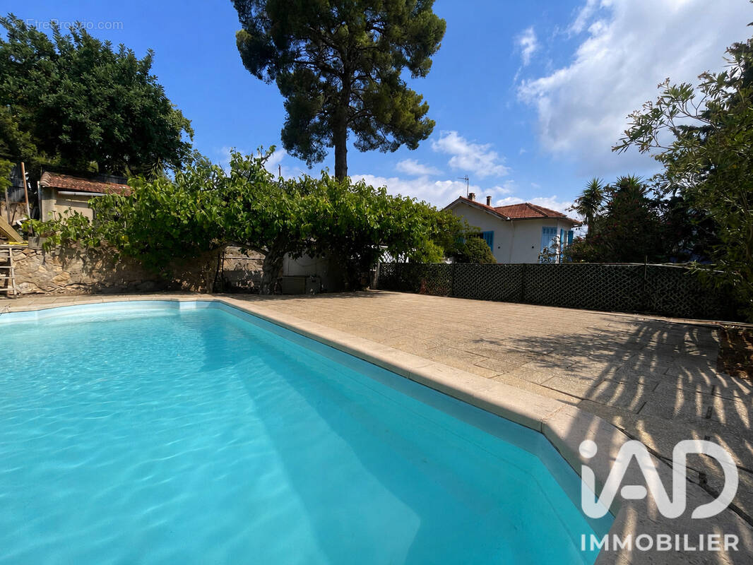 Photo 1 - Maison à TOULON