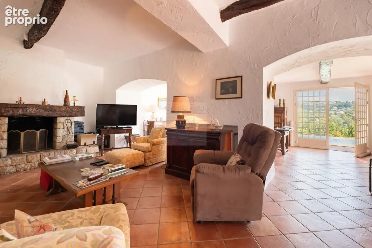 La Colle-sur-Loup - Propriété 256m2 - Vue village St Paul - photo 9