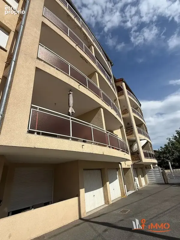 Appartement 3 pièces 79 m² à vendre à Saint-Just-Saint-Rambert (42170) - photo 2