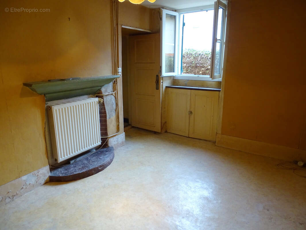 Maison à CHATILLON-SUR-SEINE