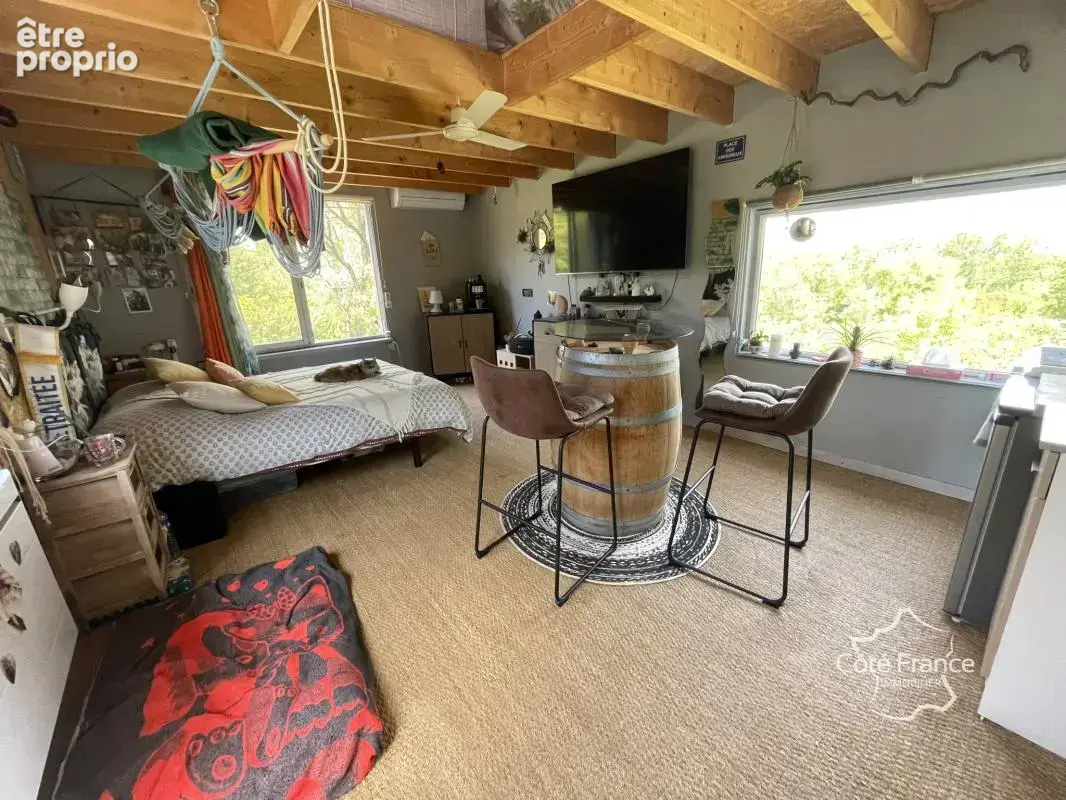 Auberge familiale de 8 chambres avec dépendances dans un lie - photo 13
