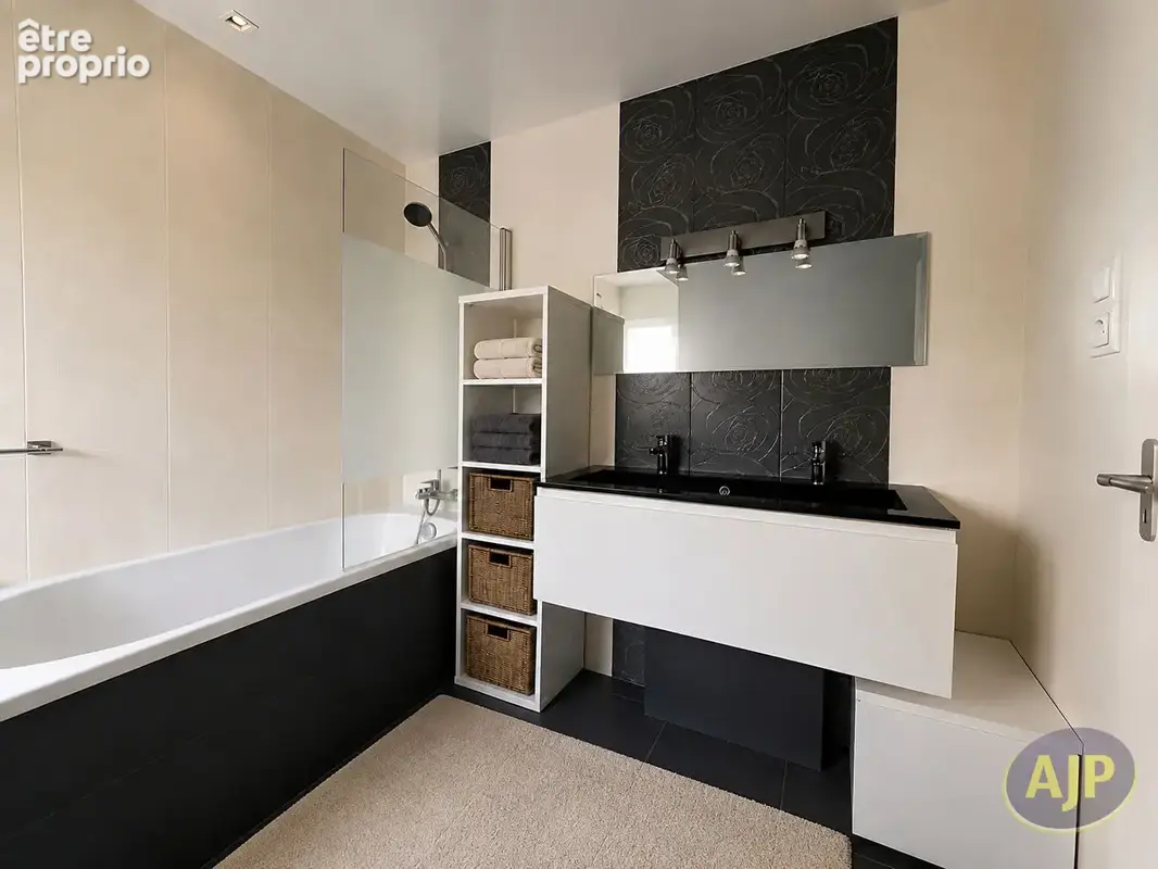 Maison  6 pièce(s) - photo 6
