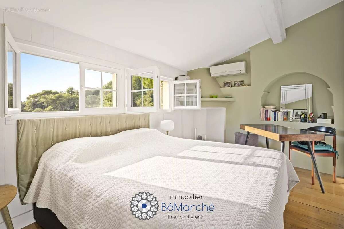 Maison à CAGNES-SUR-MER