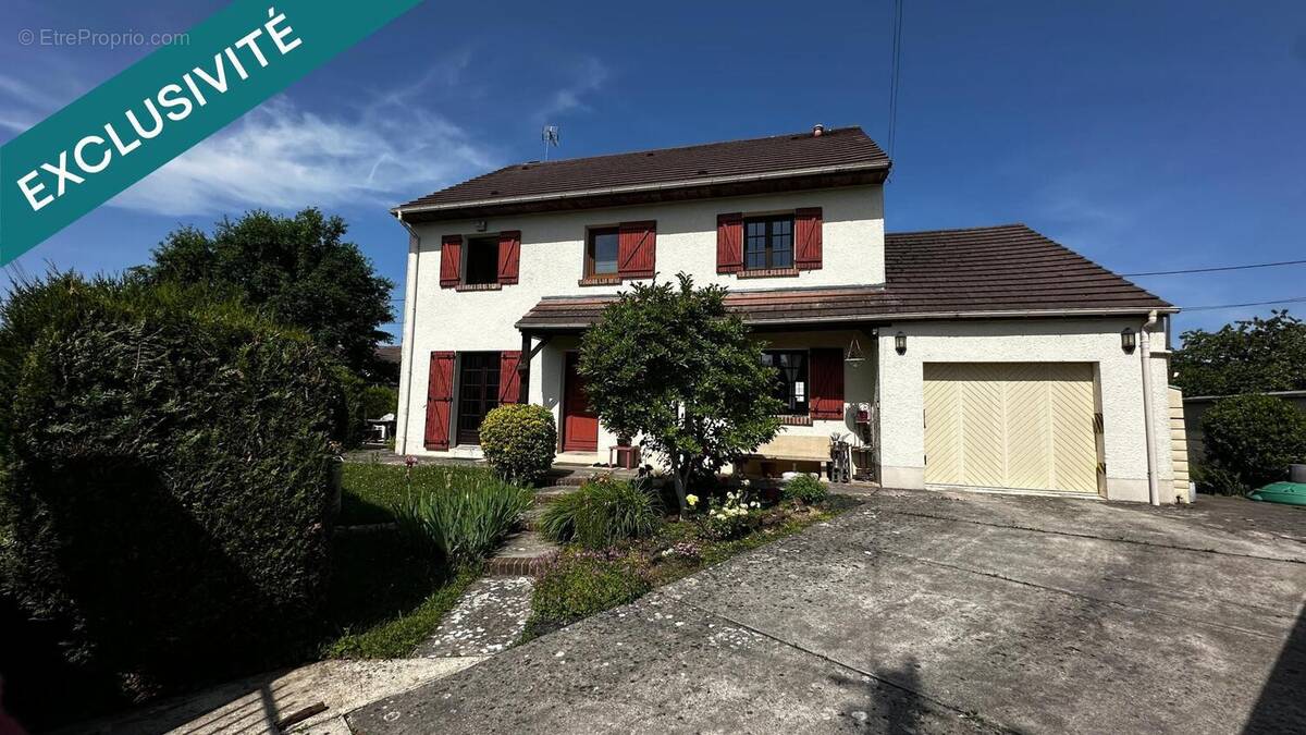 Photo 1 - Maison à OZOIR-LA-FERRIERE
