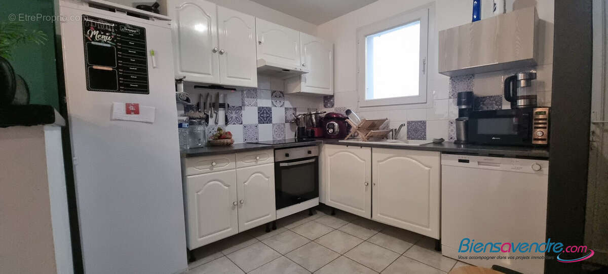 Maison à SAINT-JEAN-DE-LIVERSAY