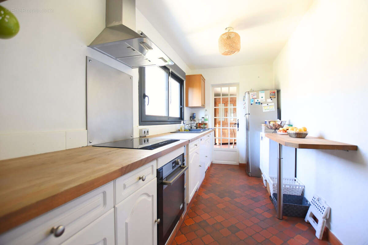 Maison à LES ESSARTS-LE-ROI