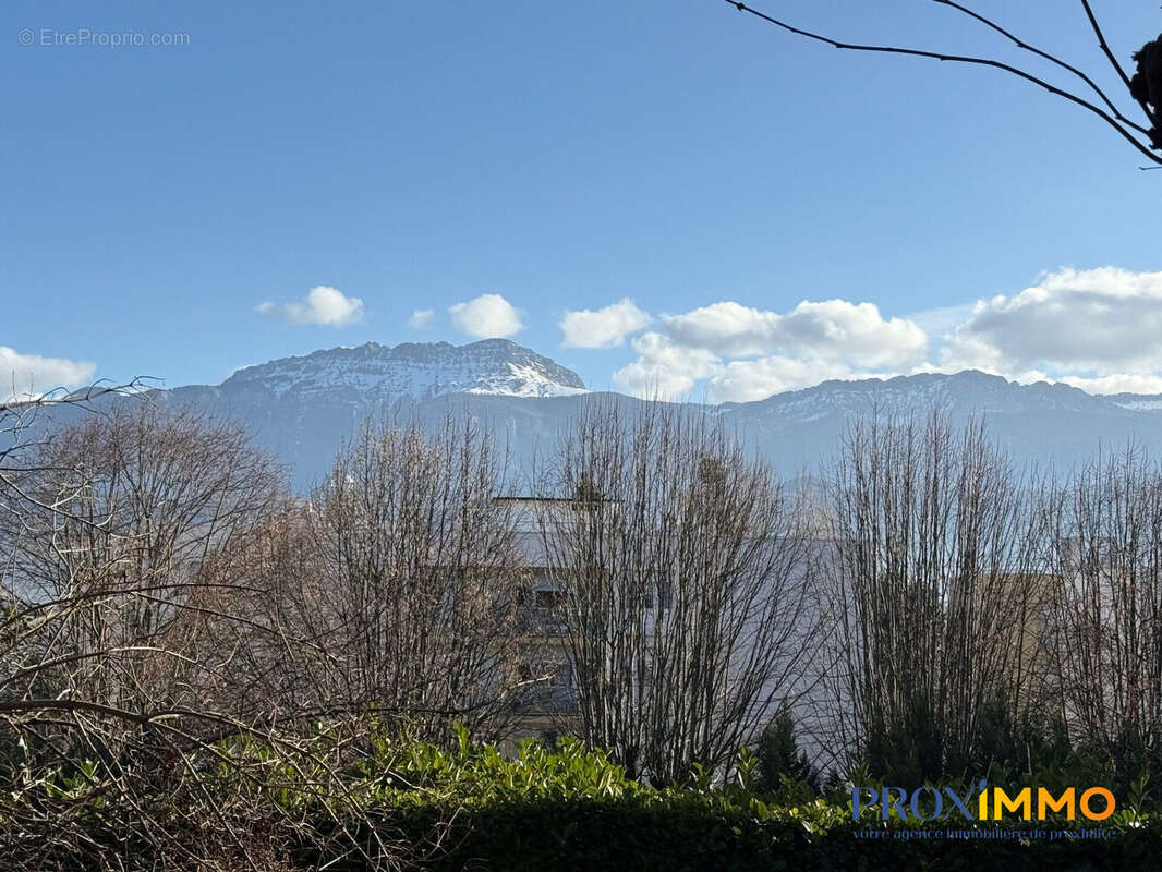 Terrain 537 m² à Voiron  - photo 2