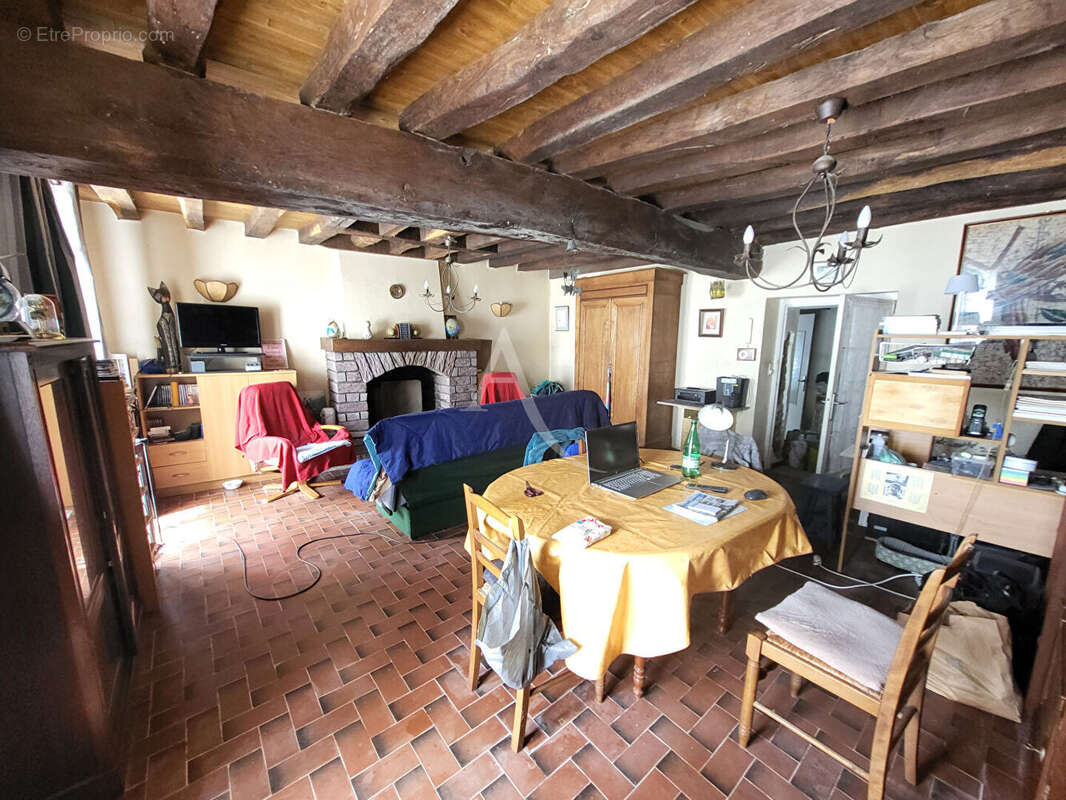 Maison à MARSAC-SUR-DON