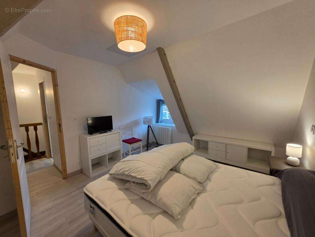 Petite maison en pierres entièrement rénovée en 2022 - photo 7